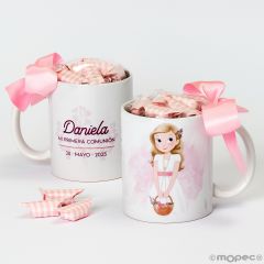 Taza Comunion niña cesta flores 7 caramelos en caja regalo disponible en varios idiomas