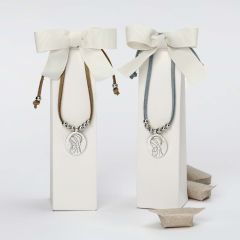 Estuche pulsera Virgen María y tres caramelos stdo., min.6