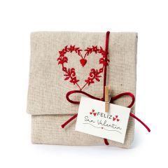 Guardatodo corazón bordado tarjeta San Valentín  4 nap.