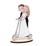 Figura madera novios patinete eléctrico Pop&Fun 19cm,